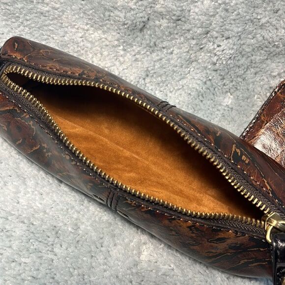 NWOT Patricia Nash Makeup Case and Wallet - Picture 10 of 10